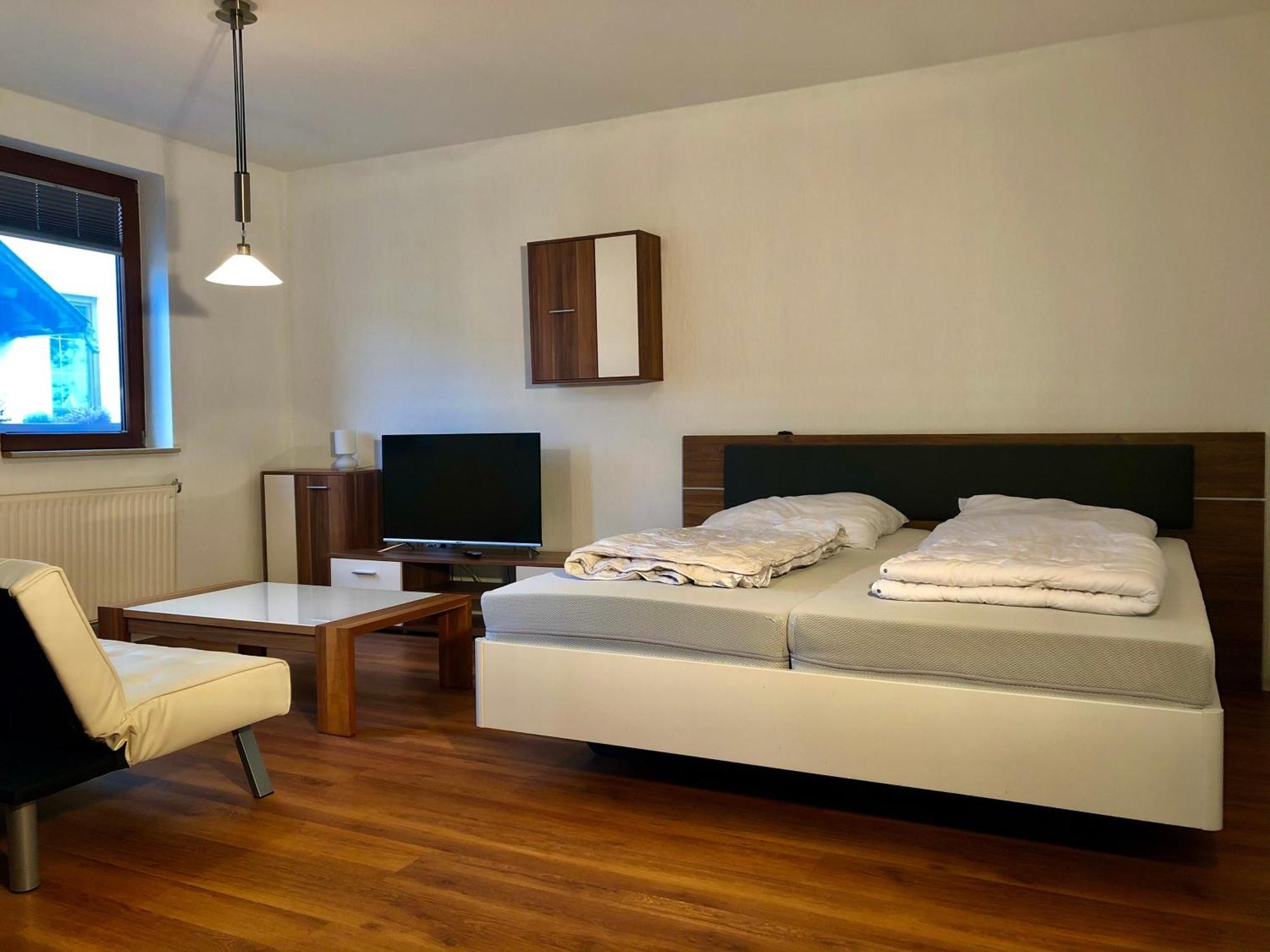 Ferienwohnung Familie Troeger Floh Esterno foto